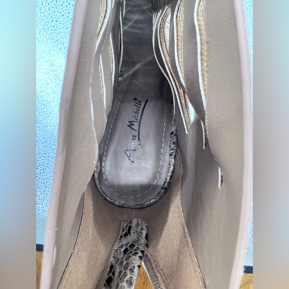 Anne Michelle Python Lace-Up Heels—Size 9 ( EU 39 ) - Picture 4 of 7